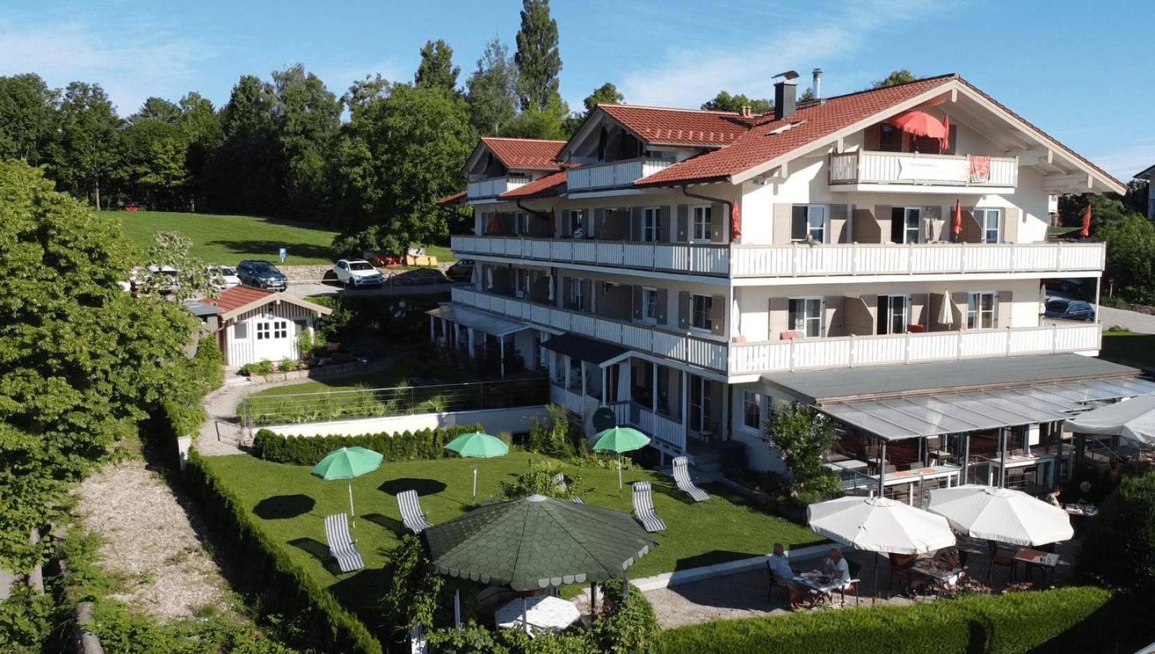 Chiemseestern Vacation & Recreation "Adults Only" Гщад ам Киемзее Екстериор снимка